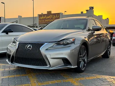 2015 Lexus IS-SERIES — фото 3