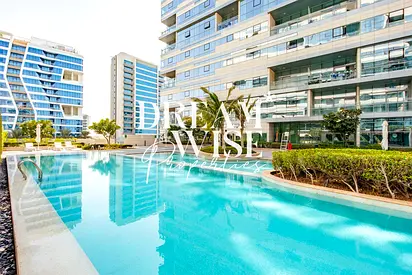 Stunning City View | Elegant 1BR | Prime Area