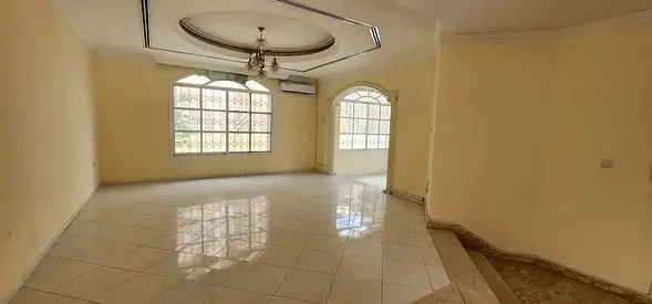 فيلا فاخرة بمساحات ضخمة 2 مجلس كبير 2 باركن داخلي غرفة خادمة ماستر تشطيب سوبر ديلوكس