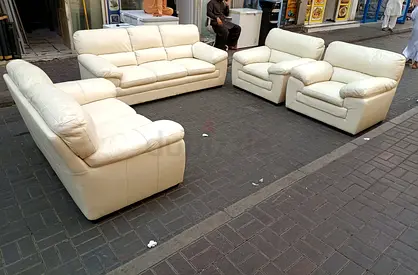 Cream Leather 3+2+1+1 Sofa Set Good Condition