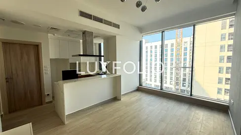 Fully Upgraded | Vacant | Prime Location