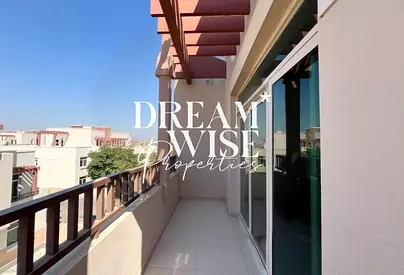 Big Layout Studio | Vacant | Balcony