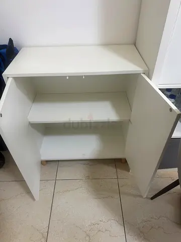 IKEA almost new white small shelving unit / side storage cabinet