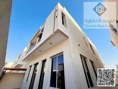 فيلا جديدة كلياً بخمس غرف نوم | العامرة | سقف جبسي | ثلاثة طوابق | حديقة | 1.75 مليون درهم إماراتي