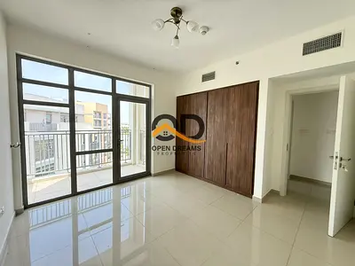 Stunning 1Bed apartment with big Balcony