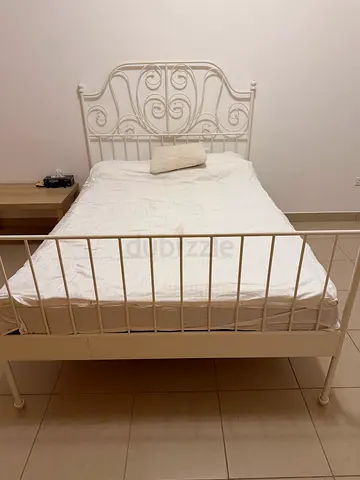 Cream Wooden Nightstand / Bedside Table in Good Condition