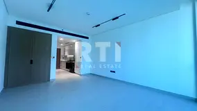 Spacious | High End | Community View Studio