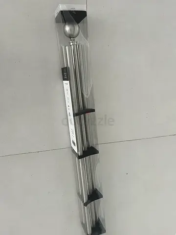curtain rod