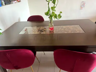 Dinning table