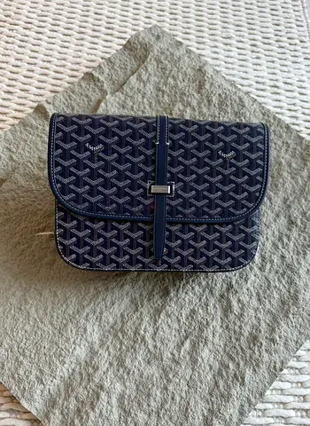 Navy blue Goyard Belvedere crossbody bag