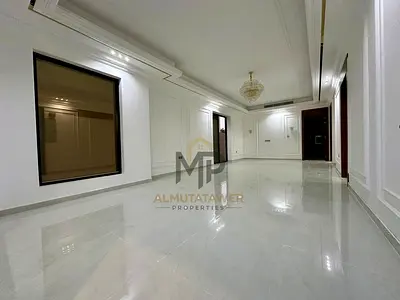 فيلا بسعر شامل الكهرباء والمياه على الشارع الرئيسي جاهزة للسكن في أرقي مناطق عجمان تملك حر لجميع الجنسيات فيلا للبيع في عجمان، جاهزة للسكن،