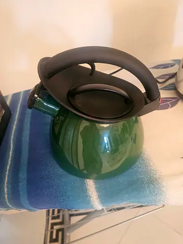 Brand new whistle kettle