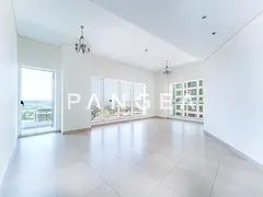 Open View | Next to Metro | High Floor