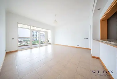 VACANT | UNFURNISHED | FULL SEA VIEW