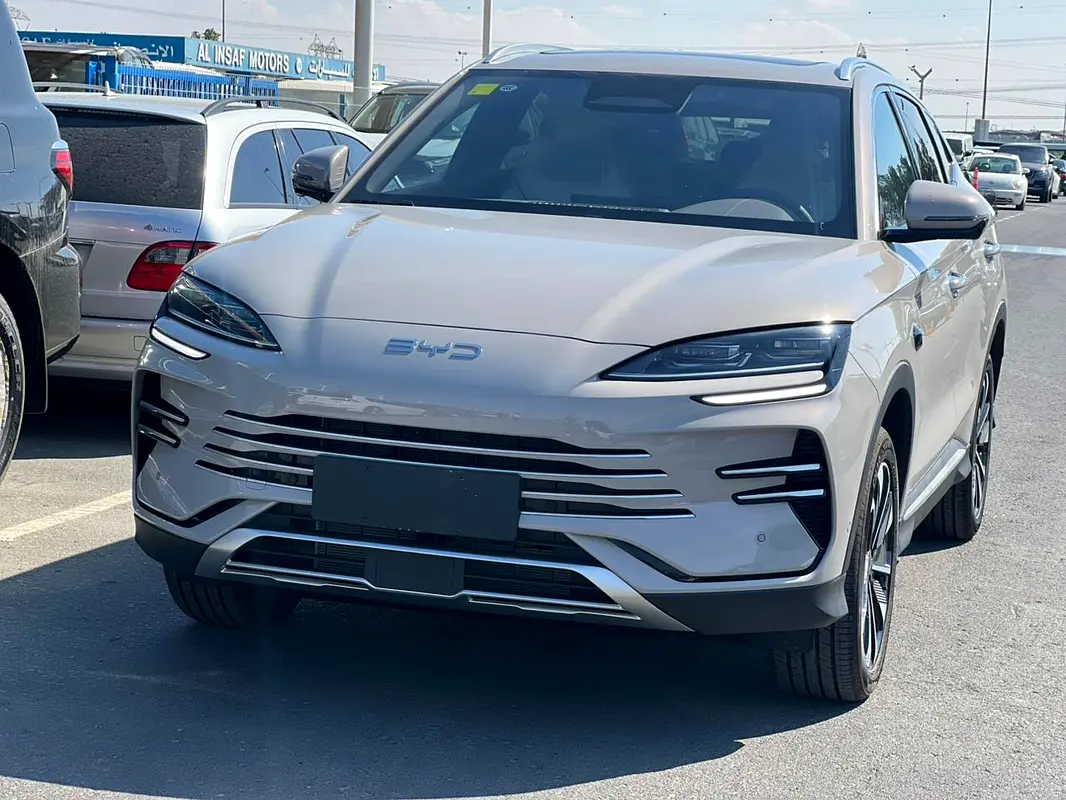 BYD Song Plus 2025 — photo 1 of 20