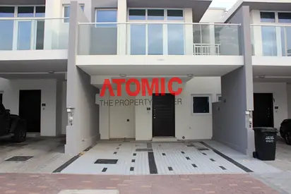 Stunning House | Well Maintained and Ready to Move in | Prime Location