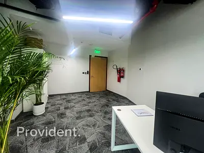Zero Commission | Ready to Move Office | 1,412 SQF