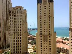 Sea &amp; Dubai Ain View | 3BR+Maid | Excellent Original Condition