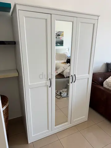 IKEA SONGESAND wardrobe