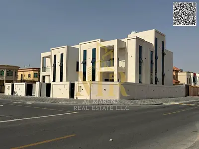 فيلا تشطيبات فاخره طابقين وروف ومصعد وحوش داخلي بسعر مميز