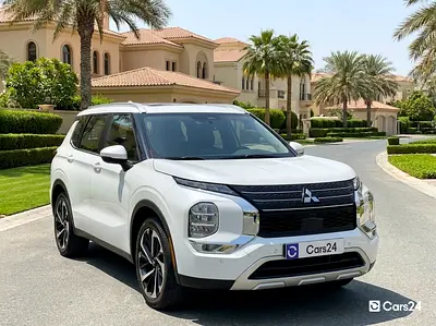 AED 1,128/m | 0 DP | Free 3 Months Warranty | Service History | MITSUBISHI OUTLANDER 2023