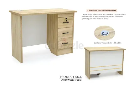 Oak Finish Executive Office Desk with 3 Drawers and Lock, L100 x W50 x H75cm