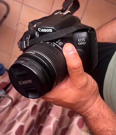 Cannon eos 1300d