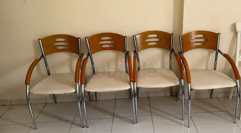Chair 4 nos