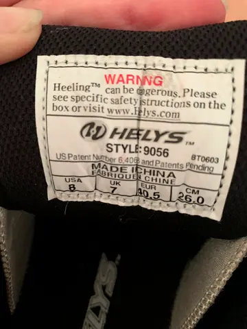Heelys roller shoes (size US 8, EUR 40)