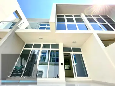 3BEDROOM - RRM - OPEN KITCHEN - BASSWOOD CLUSTER