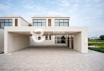 Private Garden | Single Row | Community View