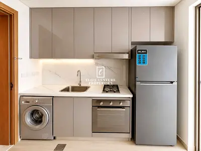 Modern Studio | Spacious | Prime Location
