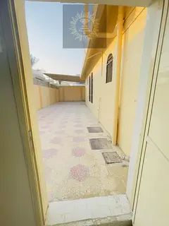 Excellent Investment 8Bhk Villa with Income