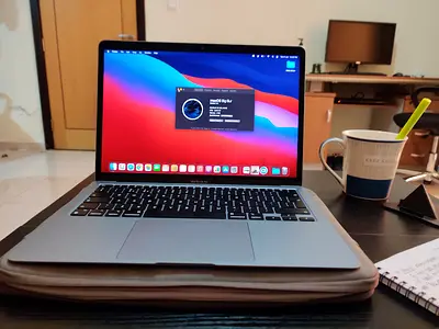 Apple M1 MacBook Air 13-inch (2020) - Perfect Condition