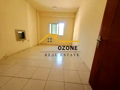1bhk Available For Family||Free High Maintenance||Road Side Building||