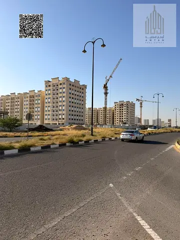 فرصة استثمارية قوية في الياسمين | أرض سكني تجاري 8872 قدم  G+10