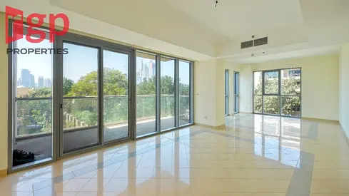 Spacious Apartment | Stunning Lake View | Golf Tower T1