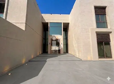 Stunning | Unfurnished | Spacious 5 Bedroom Villa