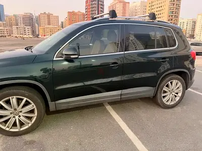 Single Family used Volkswagen Tiguan 4MOTION 2011 - GCC Specs