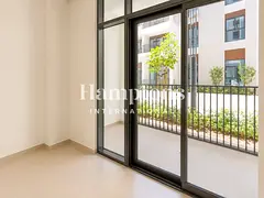 Semi Furnished | Vacant | Beach Access