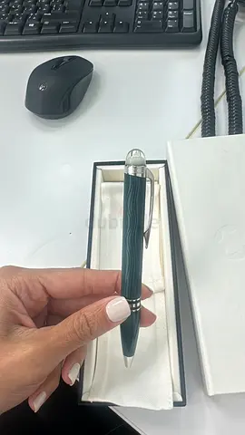 Montblanc Green luxury rollerball/ballpoint pen with presentation box