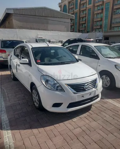 GCC Specs Nissan Sunny SV 2013 - Reliable and Fuel Efficient