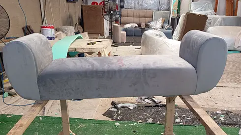 Grey Velvet Upholstered Bench / Footstool (Good Condition)
