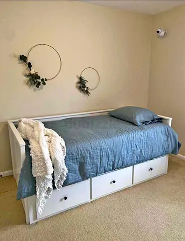 IKEA Hemnes Daybed with 2 Mattresses - Great Condition