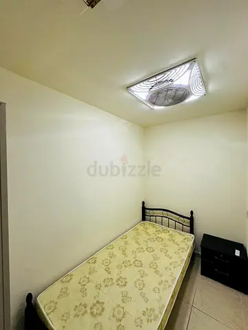 Fully-Closed Partition Room in Al Majaz 2