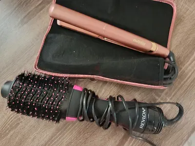 BaByliss Hair Straightener + Revlon One-Step Hair Dryer  Volumizer