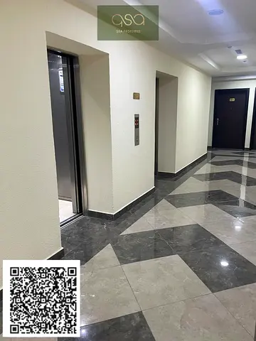 C4 Lake Towers | 2BHK with Parking for Sell | Balcony | Empty Ready to Move-in in Emirates City