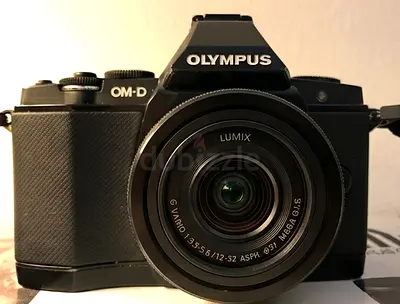 Olympus E-m5 mark i  ( For Sale )