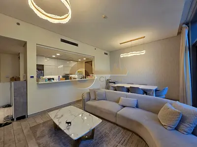 UPGRADED | CANAL VIEWS | SPACIOUS LAYOUT