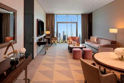 LUXE | 1BR Suite | Serviced | Canal & Burj Views | 15Mins to Dubai Mall